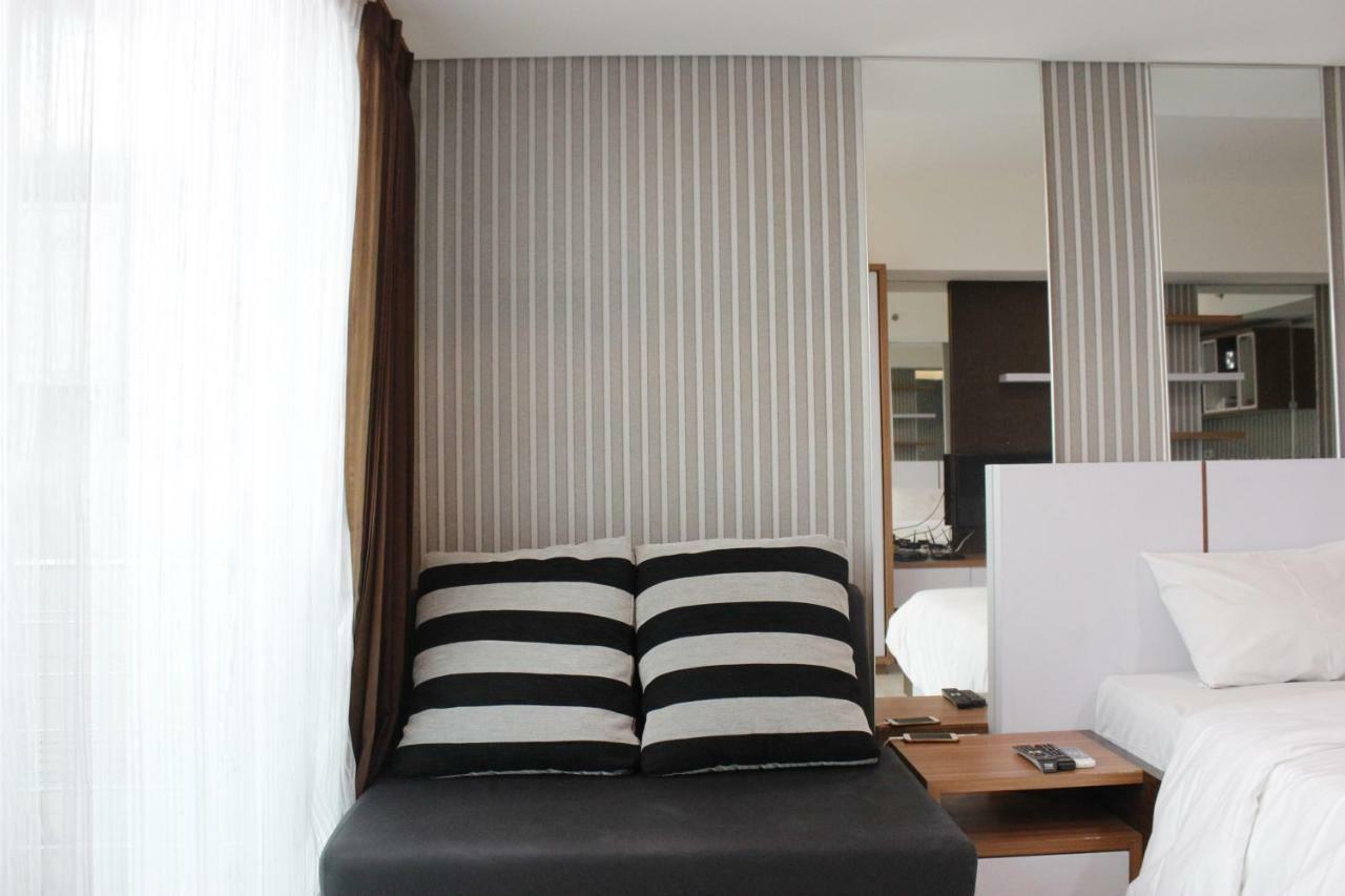 Bright Studio @ Tamansari La Grande Apartment By Travelio バンドゥン エクステリア 写真